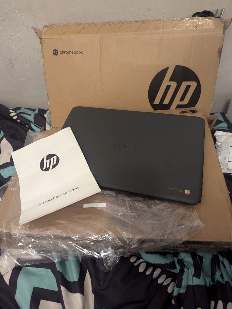 Open Box HP Chromebook