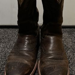 ARIAT  HERITAGE ROUGHSTOCK WESTERN BOOTS  Size 13