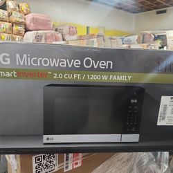 LG
NeoChef 2.0 cu. ft. 1200-Watt Countertop Microwave in Stainless Steel with Smart Inverter