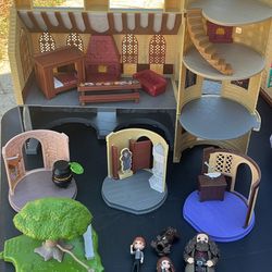 Harry Potter Magical Hogwarts Playset 