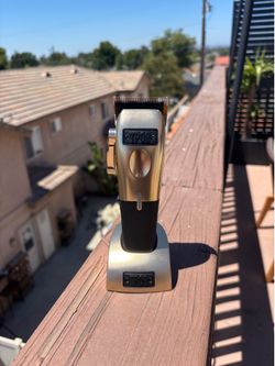 Tpob Gold Play Clipper