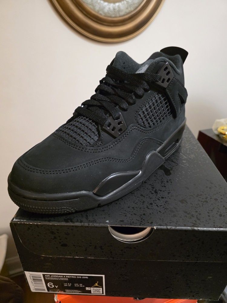 Jordan 4 Black Cat Size 6