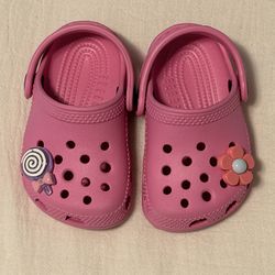 Crocs pink size 2 3