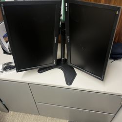 Dual Monitors