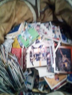 Sports Trading Cards Baseball Basketball Football And Hockey 