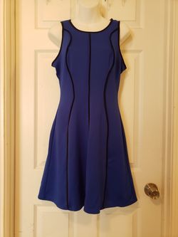 Women's Dress Size Small