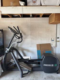 Precor USA EFX Elliptical