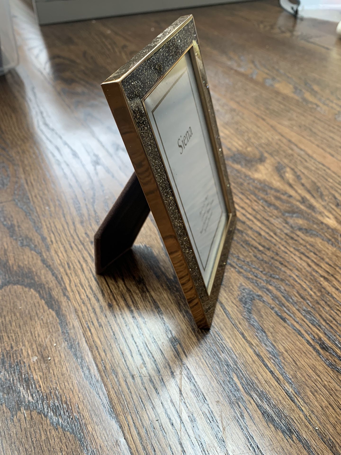 Gold glitter photo frame