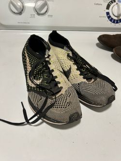 Nike FlyKnit Racer Men’s 7.5 Shoes Sneakers