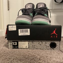 Jordan 4