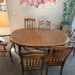 Antique Solid Wood Dining Table w/ 2 Leaves + 6 Chairs – Expandable