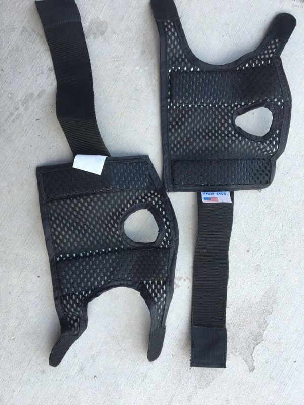 Lazy leg wrist guards