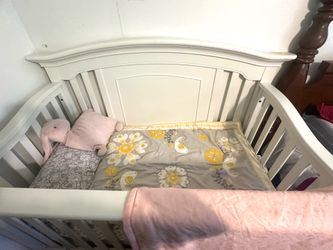 Cuna de bebé    Código  77385