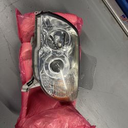 2003-2008 Toyota 4runner Headlights 