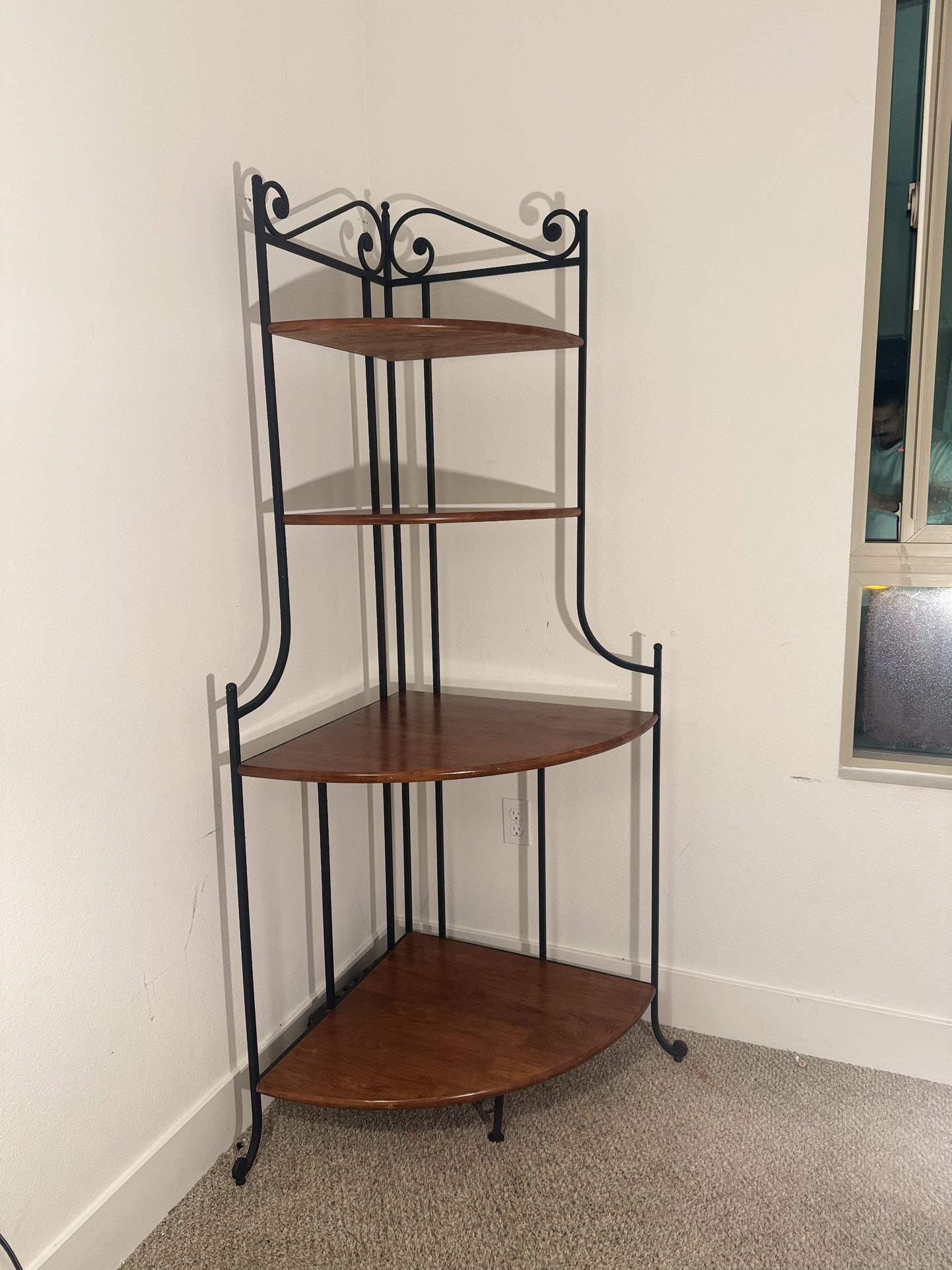Corner Shelf – 4-Tier Wood & Metal Rack | Decorative & Functional