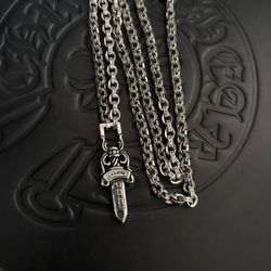 Unisex vintage necklace