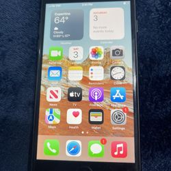 Working Excellent.  No Cracks Or Damage 