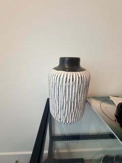 Black and White Ceramic Decorative Vase
