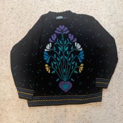 Vintage Sweater with Floral Design