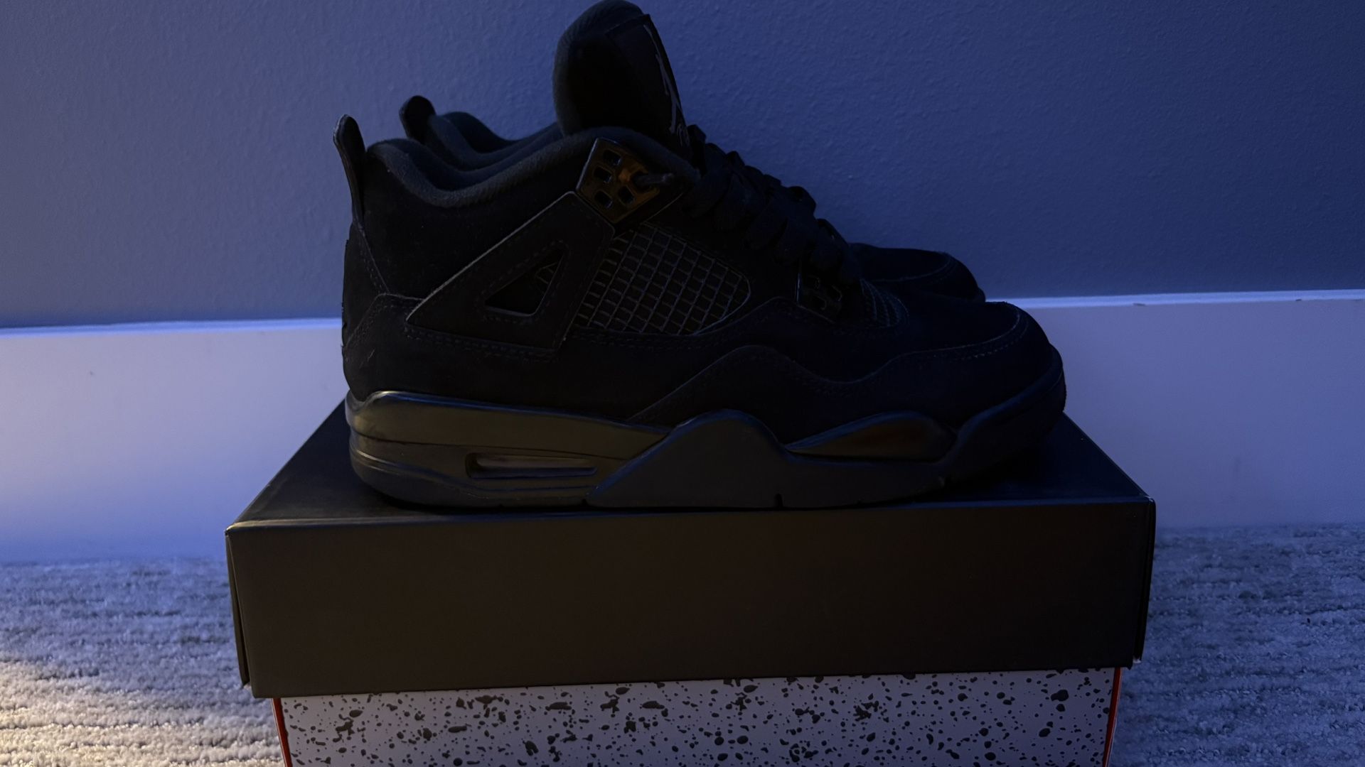 1 1 jordan 4 black cat size 6.5y