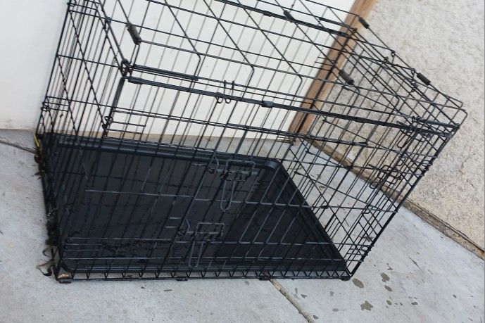 Metal Wire Dog Crate
