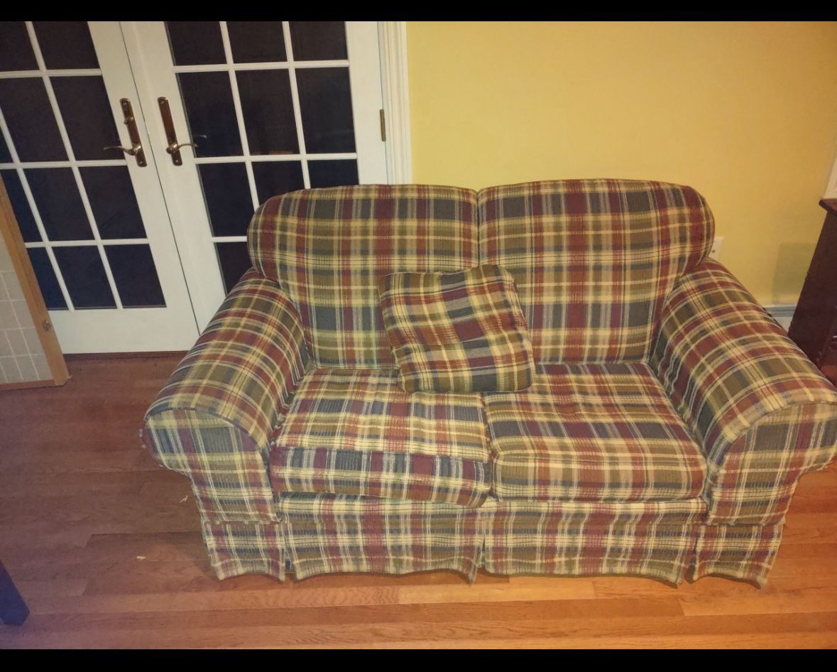 Broyhill Plaid Vintage Loveseat