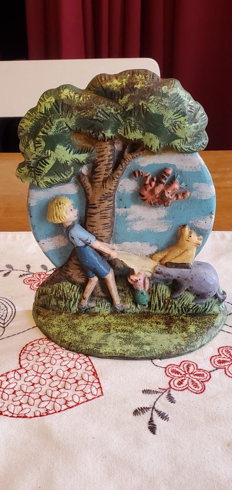Vintage Cast Iron Winnie The Pooh Hand Painted Bookend Doorstop Walt Disney Tigg