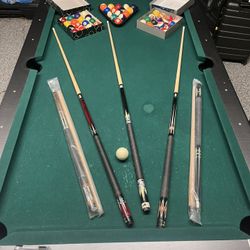 Pool Table & Accessories 