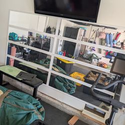 7 White Room Essentials Door Mirror