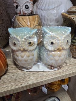 Salt and Pepper shakers