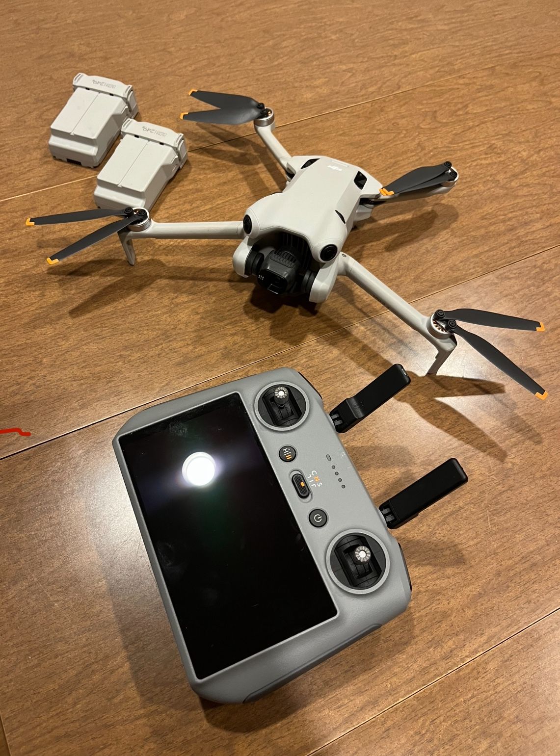 Dji mini pro 4 plus 2 extra batteries