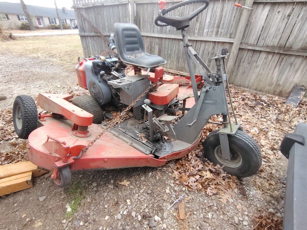 1978 Heckendorn Riding Mower