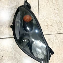 Lexus Sc430 Headlight Passenger Side 2002-2005 Black Housing Pebble Beach Edition