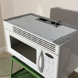 Used over the range clearance microwave for sale