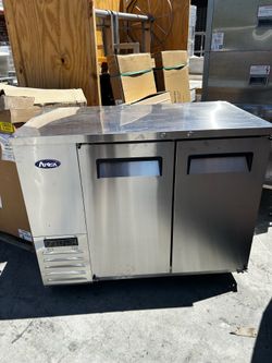 Back bar 48” unit dent n scratch