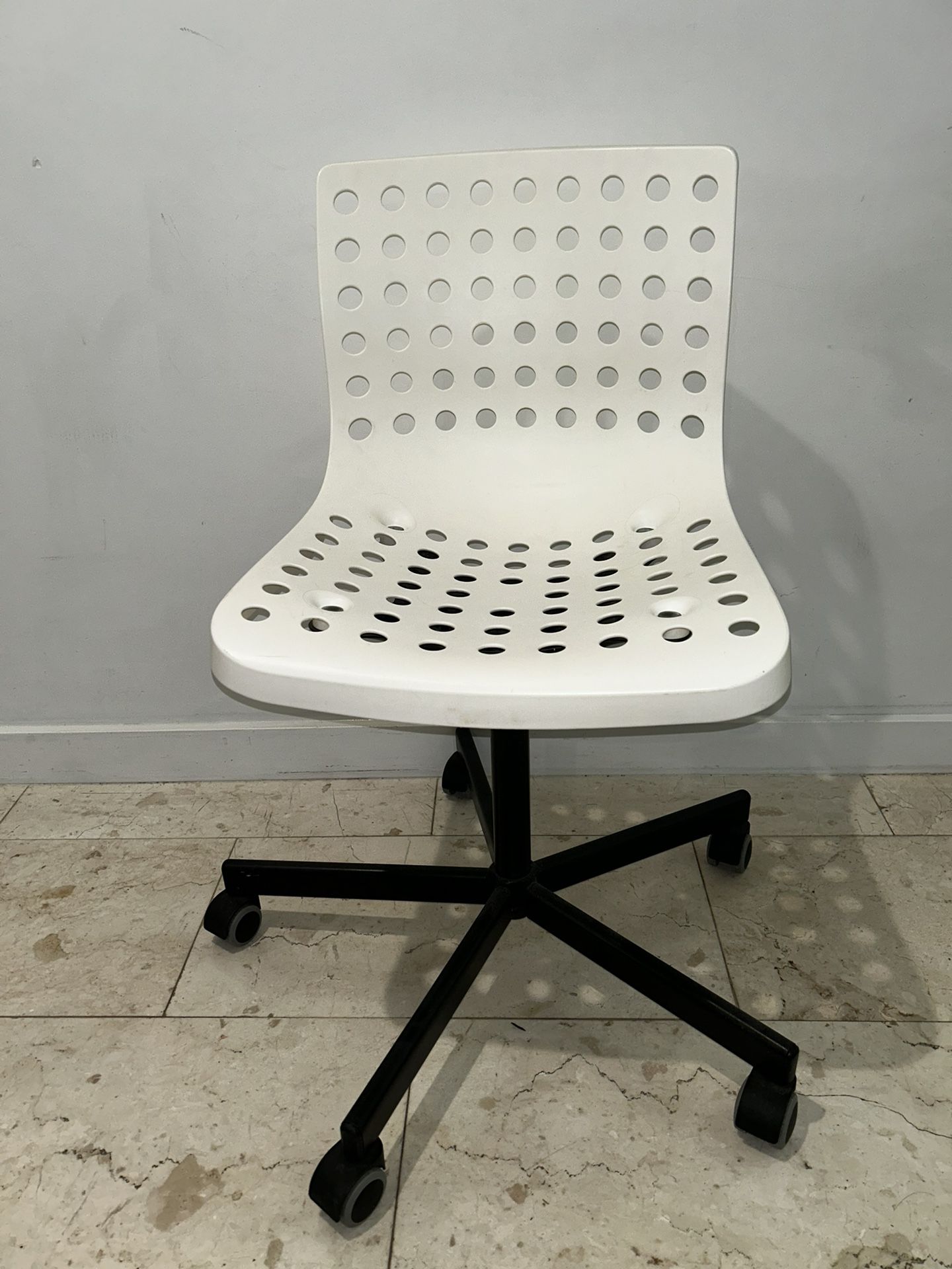 IKEA Sporren Rolling Chair