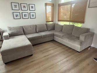 Sectional Sofa with Fold Out Bed and Chaise
