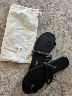 TKEES Leah Ladies Sandals. On Amazon For $80