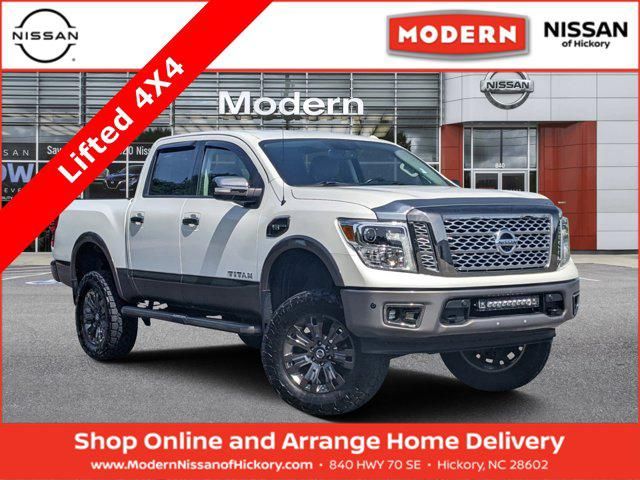 2017 Nissan Titan