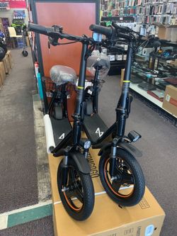 Adult Electric scooters 🛴 available on sale for Father’s Day special