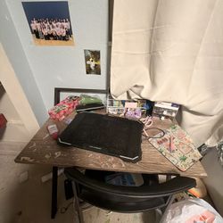 Free Foldable Desk