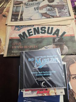 Colección De Discos Y Periodicos Antiguos