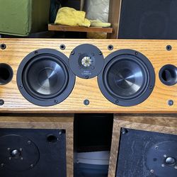 Kappa infinity video center speaker