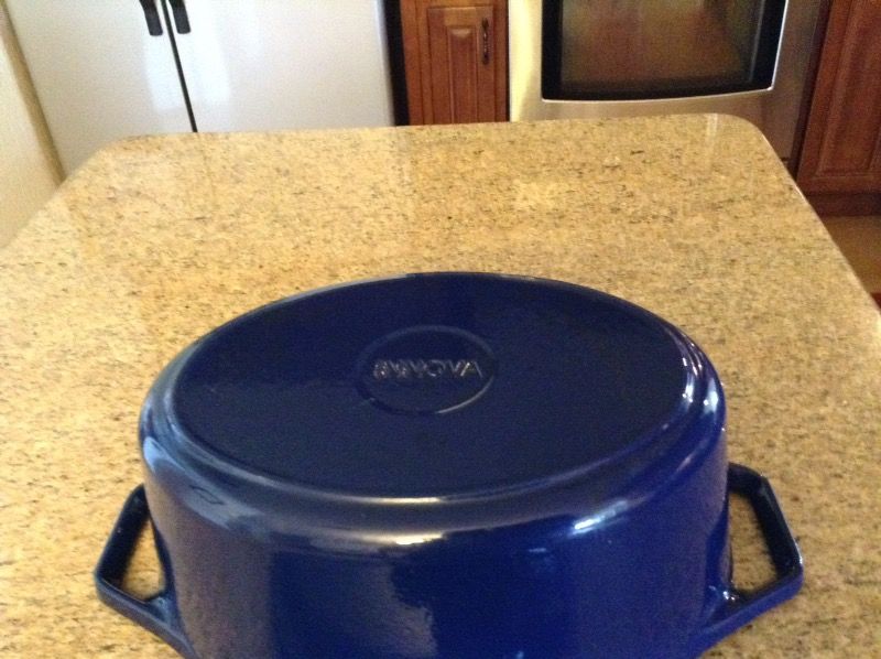 Innova Enameled Oval Cast Iron Pot for Sale in Pembroke Pines, FL OfferUp