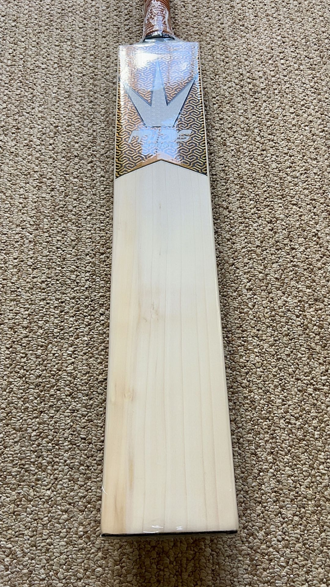 Mids English Willow Cricket Bat - Custom Gold Edition