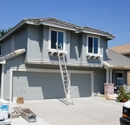 PAINTING PROMO — DON'T LET A FADING EXTERIOR LOWER YOUR HOME'S CURB APPEAL
