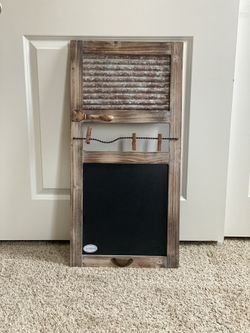 Farmhouse Message/Chalkbord
