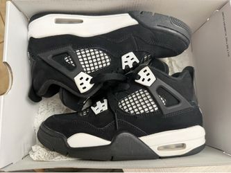 Jordan 4’s