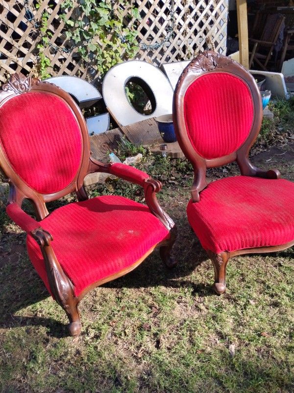 2 Antiques Chairs Nice
