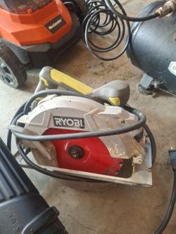 Blowers Compressor And Saw 